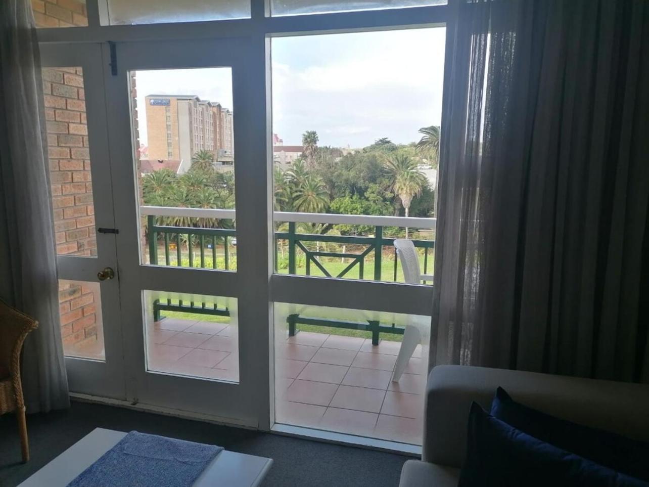 Brookes Hill Studio, Unit 156 Port Elizabeth Bagian luar foto