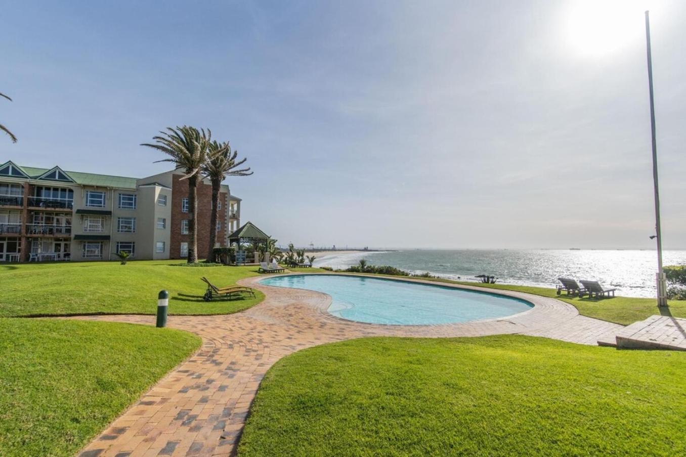 Brookes Hill Studio, Unit 156 Port Elizabeth Bagian luar foto